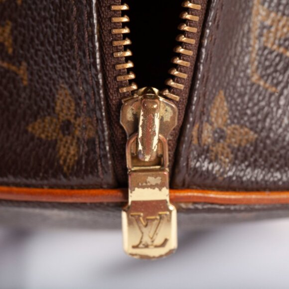 Authentic Louis Vuitton Monogram Canvas Papillon 30 Handbag - Picture 12 of 15